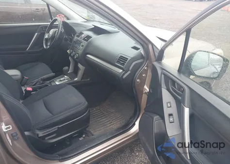 2015 Subaru Forester 2.5I Premium из США, поврежденный, VIN JF2SJADC8FH800959